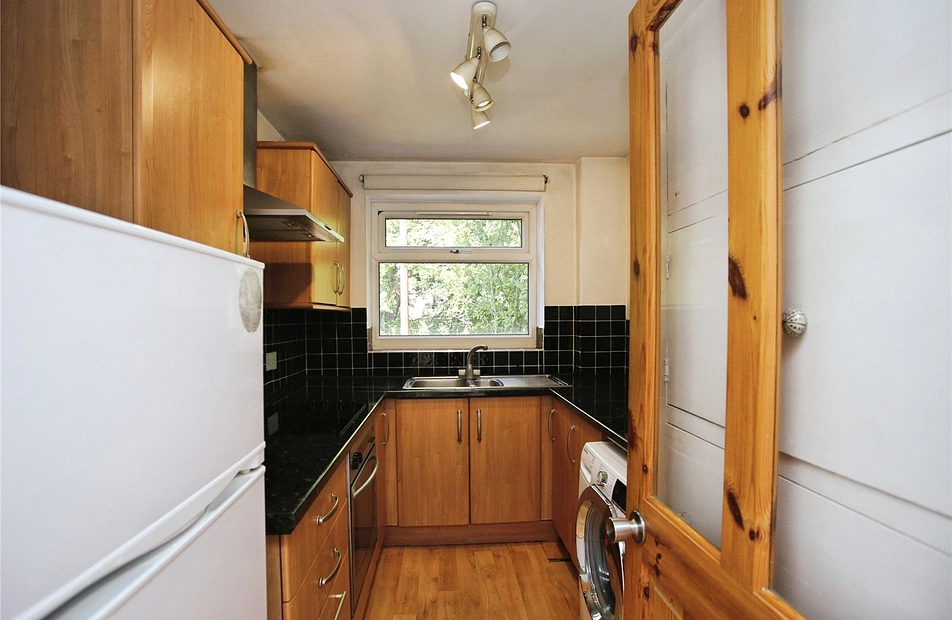 Heaton Moor Road, Heaton Moor, Stockport, SK4 - Julian Wadden