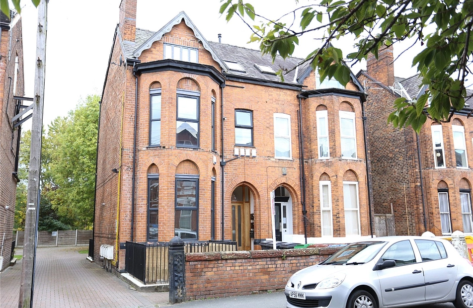 Central Road, West Didsbury, Manchester, M20 - Julian Wadden