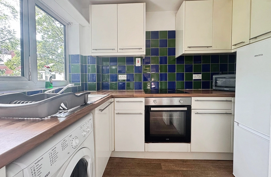 Flat 3 Harper House, Slade Lane, Levenshulme, Manchester, M19 - Julian Wadden