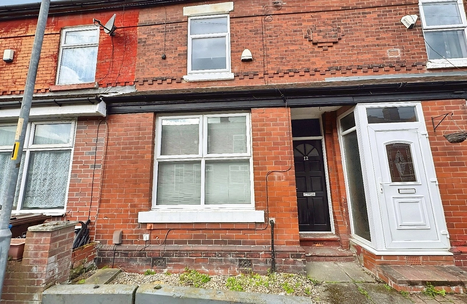 Kingsmill Avenue, Levenshulme, Manchester, M19 - Julian Wadden