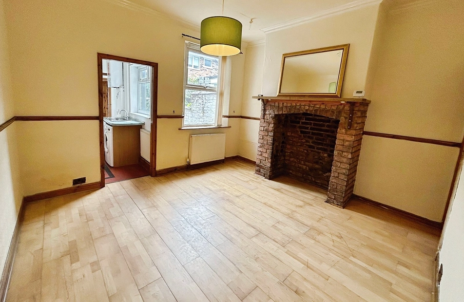Old Oak Street, Didsbury, Manchester, M20 - Julian Wadden