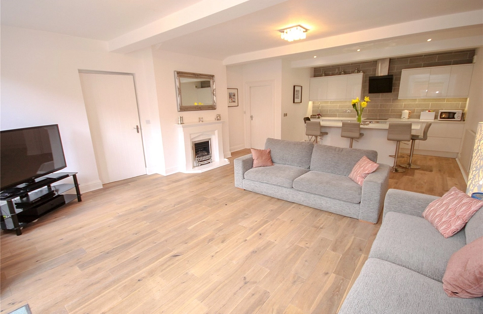 Wilmslow Road, Didsbury, Manchester, M20 - Julian Wadden