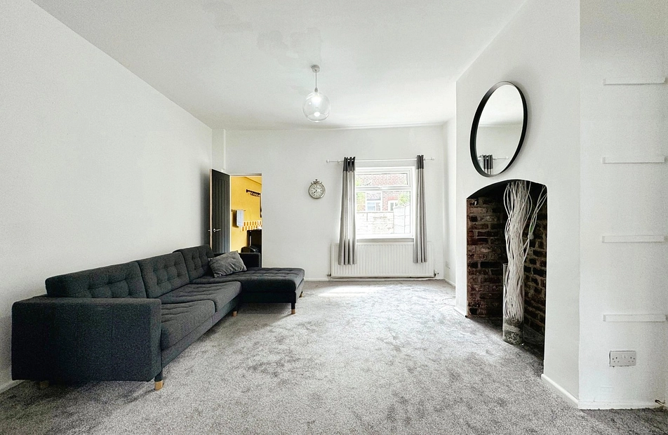 Kingsmill Avenue, Levenshulme, Manchester, M19 - Julian Wadden
