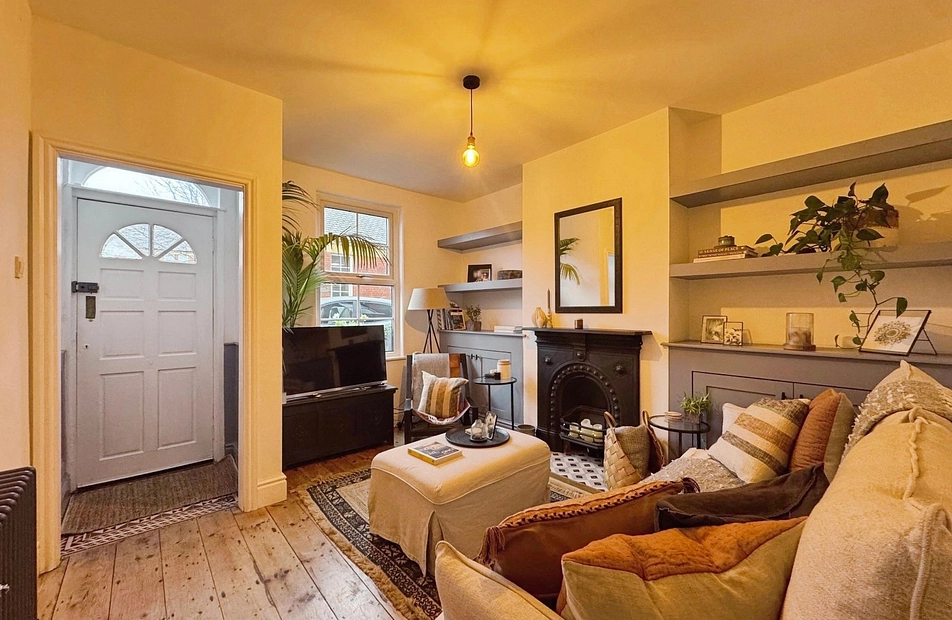 Vicker Grove, West Didsbury, Manchester, M20 - Julian Wadden