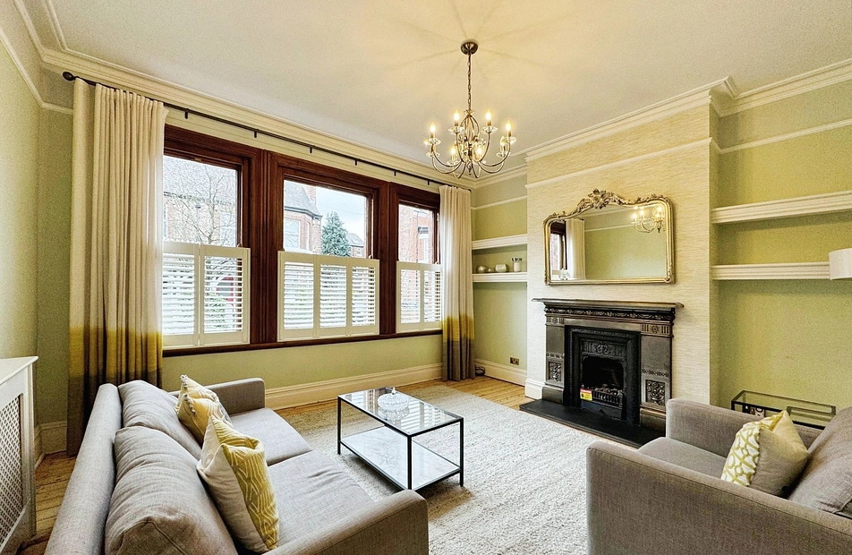 Victoria Avenue, Didsbury, Manchester, M20 - Julian Wadden