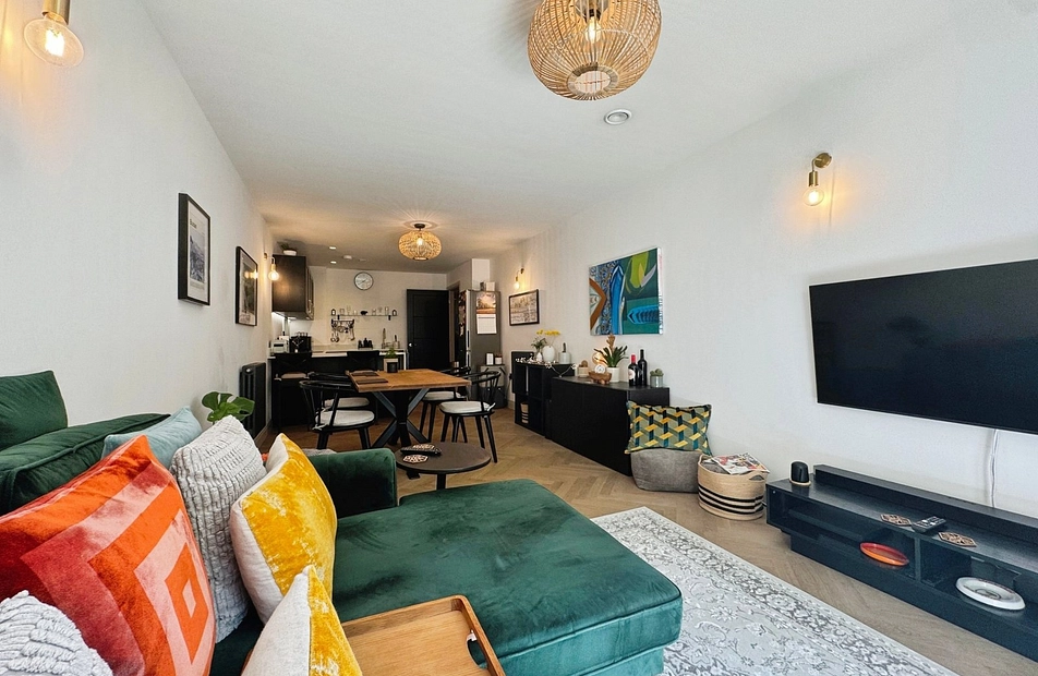The Limes Wilmslow Road, Didsbury, Manchester, M20 - Julian Wadden