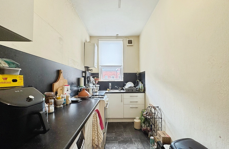 Central Road, West Didsbury, Manchester, M20 - Julian Wadden