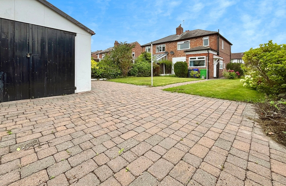 Kings Road, Chorlton, Manchester, M21 - Julian Wadden