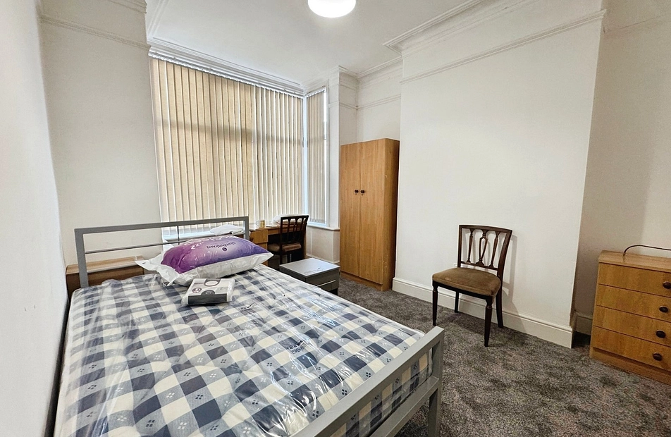 Whitby Road, Ladybarn, Manchester, M14 - Julian Wadden