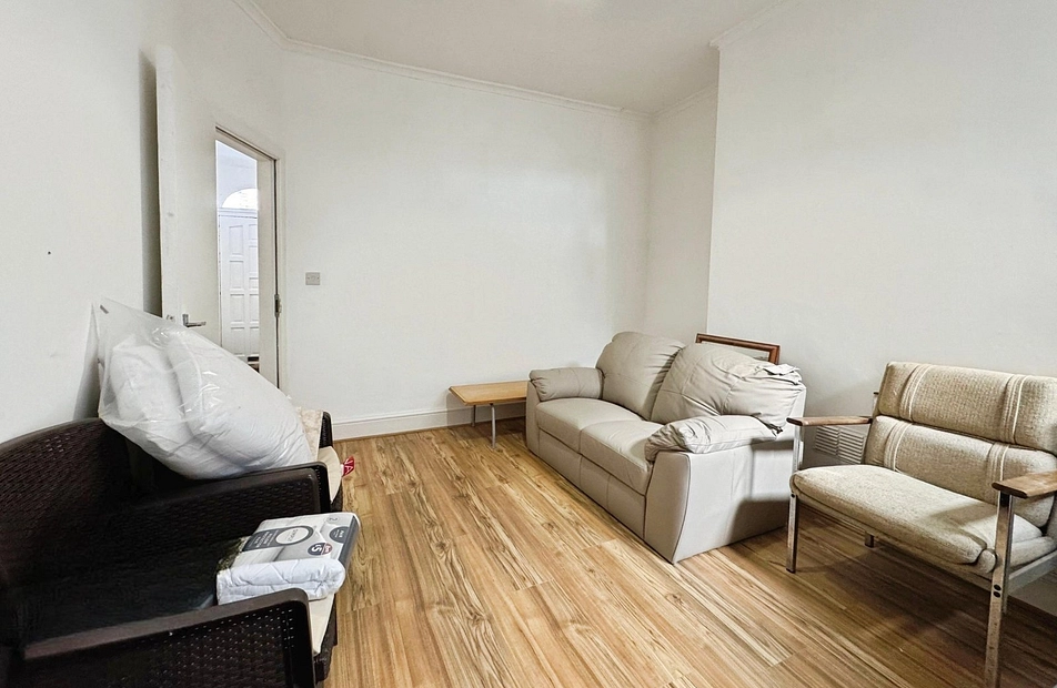 Whitby Road, Ladybarn, Manchester, M14 - Julian Wadden