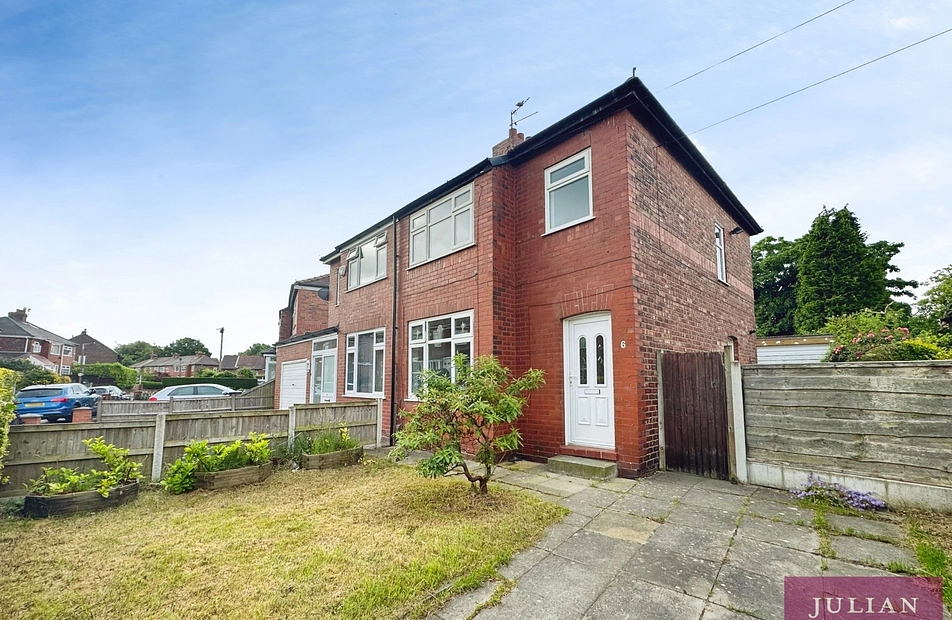 Briarfield Road, Heaton Chapel, Stockport, SK4 - Julian Wadden
