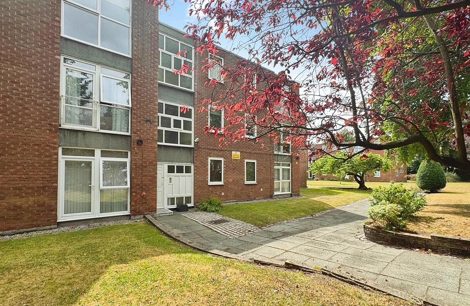Gwynant Place, Withington, Manchester, M20 - Julian Wadden