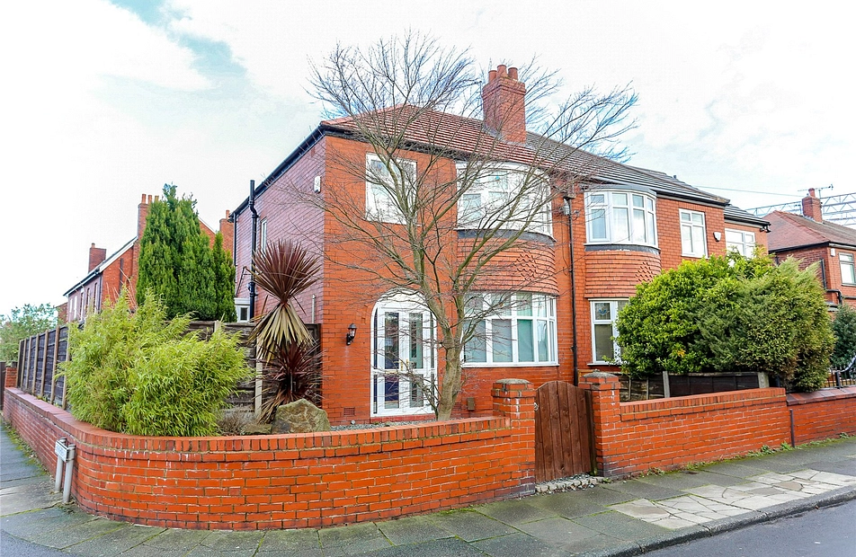 Fullerton Road, Heaton Moor, Stockport, Cheshire, SK4 - Julian Wadden