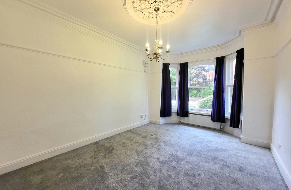 69 Heaton Moor Road, Heaton Moor, Stockport, Cheshire, SK4 - Julian Wadden