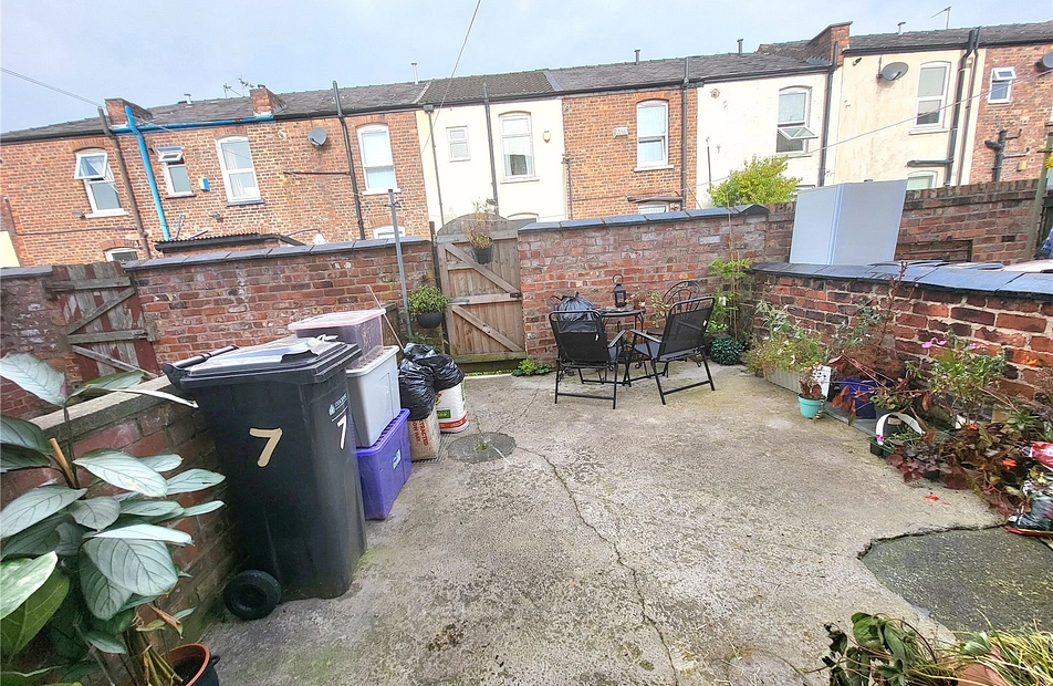 Morton Street, Heaton Norris, Stockport, SK4 - Julian Wadden