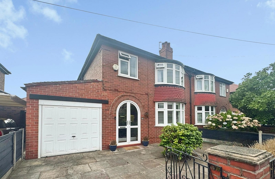 Stanley Road, Heaton Moor, Stockport, SK4 - Julian Wadden