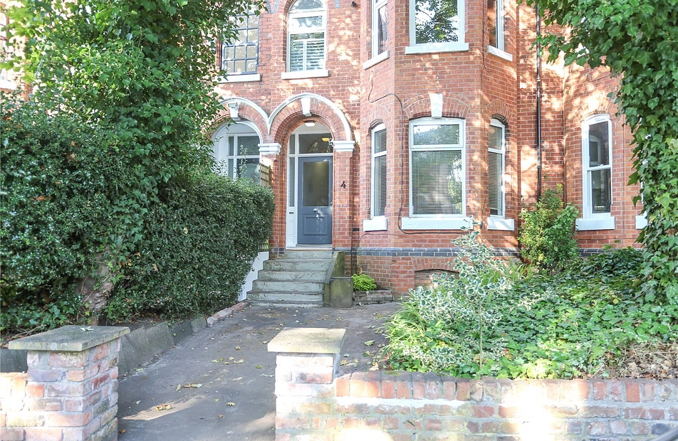 Cranbourne Road, Heaton Moor, Stockport, SK4 - Julian Wadden