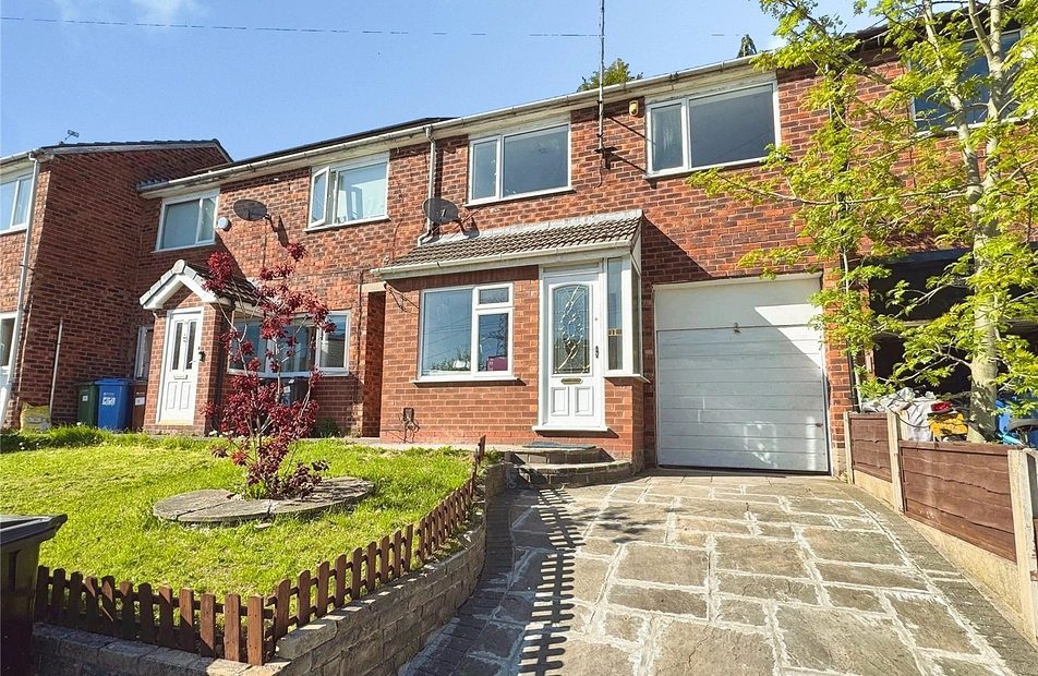 Craig Close, Heaton Norris, Stockport, SK4 - Julian Wadden
