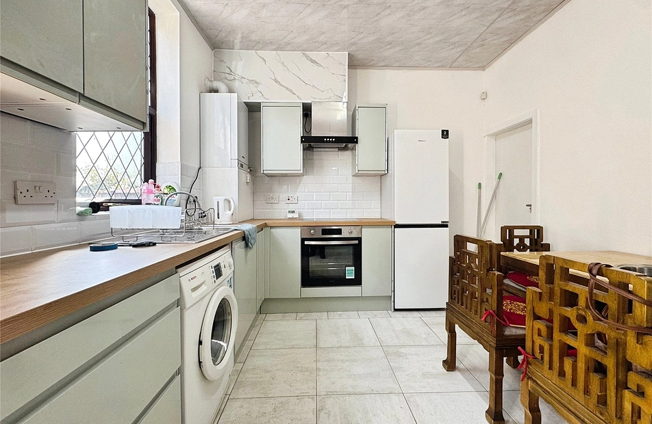 Basil Street, Heaton Norris, Stockport, SK4 - Julian Wadden