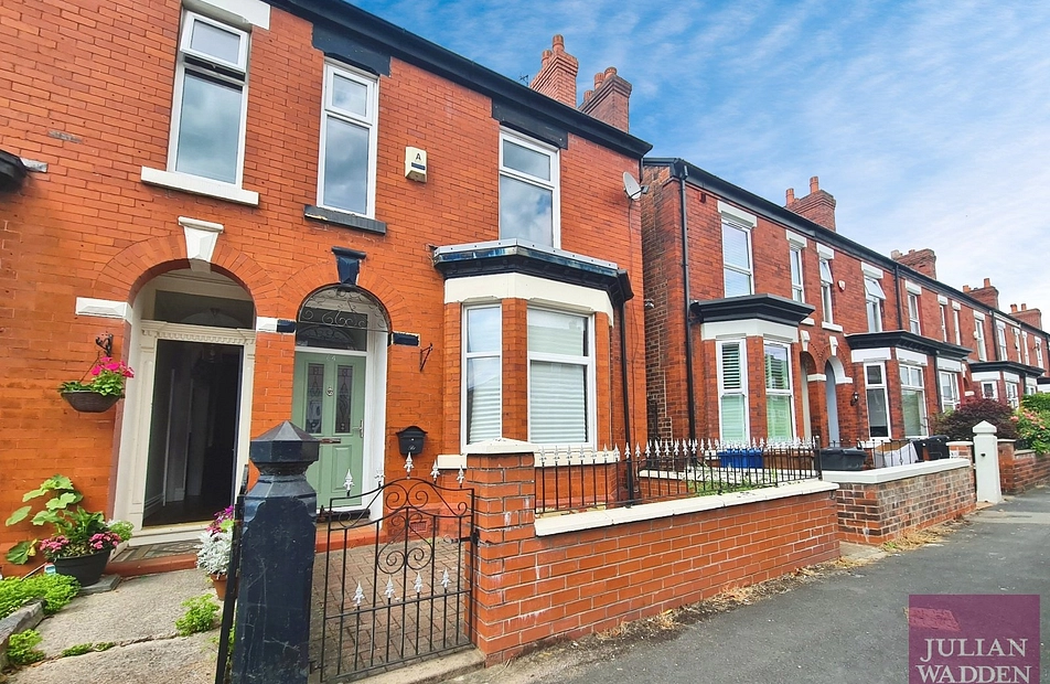 Fox Street, Edgeley, Stockport, SK3 - Julian Wadden