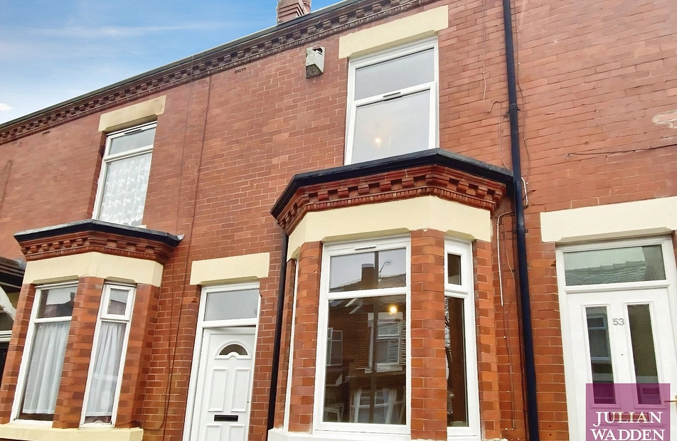 Syddall Street, Hyde, Greater Manchester, SK14 - Julian Wadden