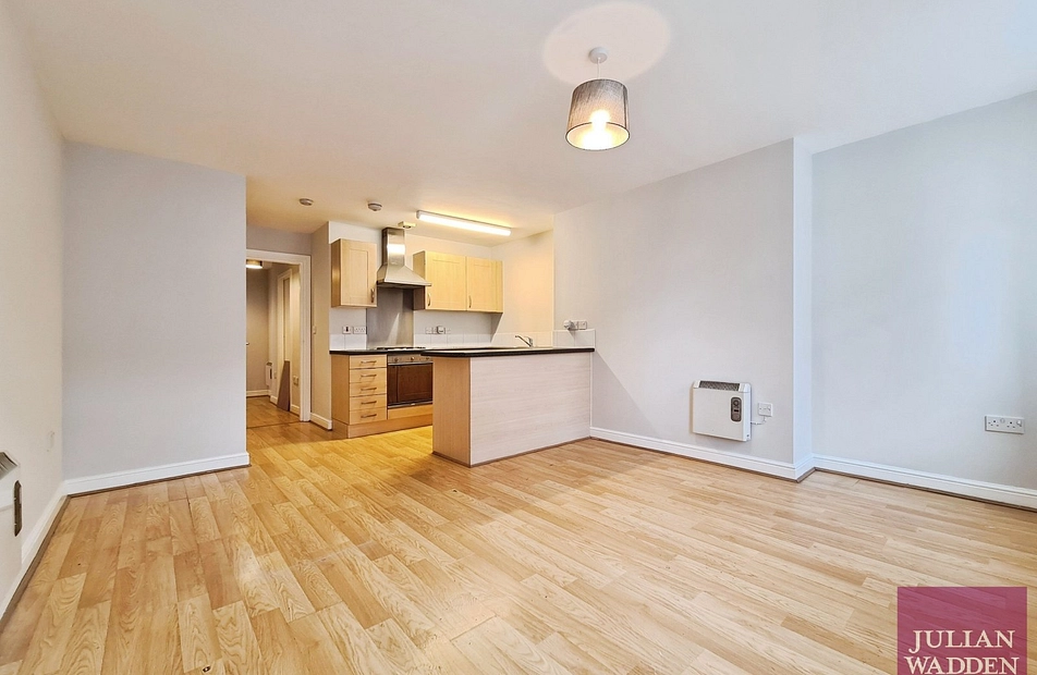 Sunderland Street, Macclesfield, Cheshire, SK11 - Julian Wadden