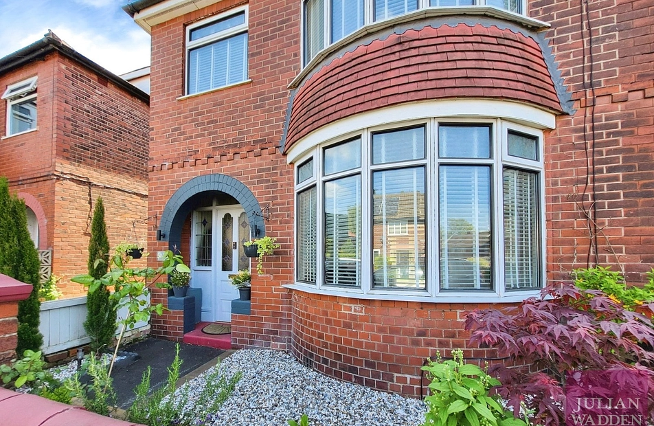 Broomfield Drive, Reddish, Stockport, SK5 - Julian Wadden