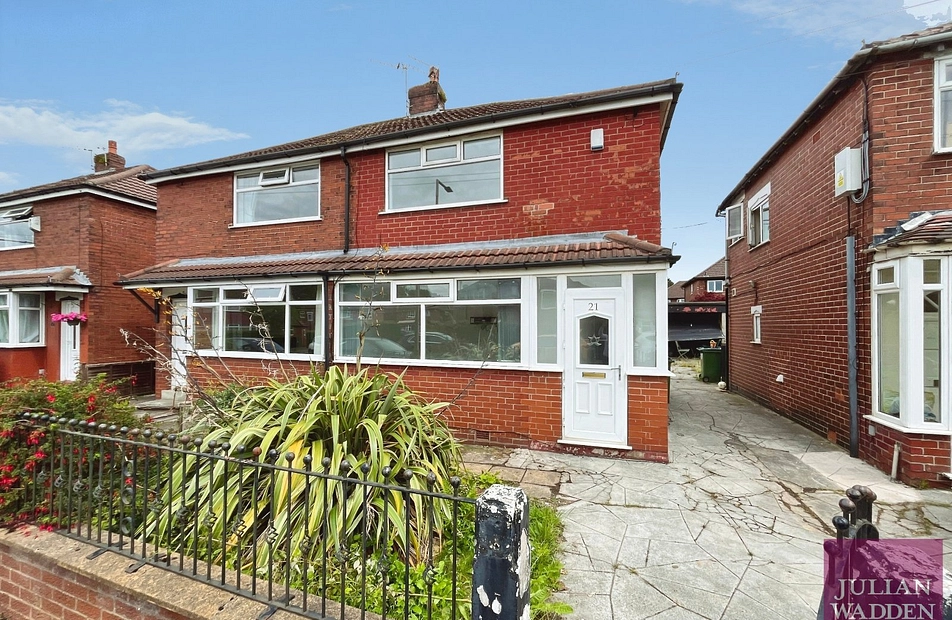 Tennyson Road, Reddish, Stockport, SK5 - Julian Wadden