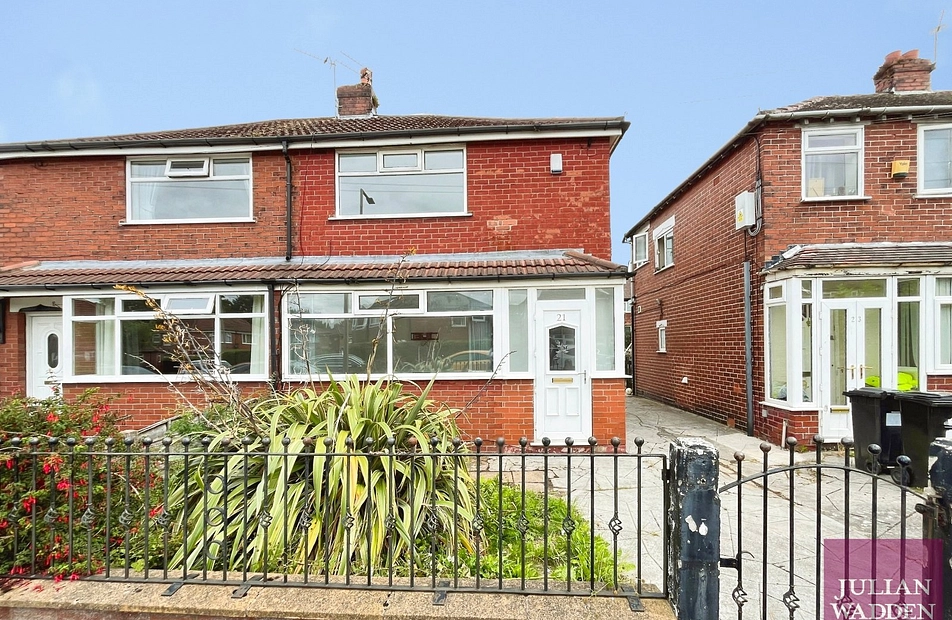 Tennyson Road, Reddish, Stockport, SK5 - Julian Wadden