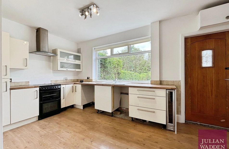 Tennyson Road, Reddish, Stockport, SK5 - Julian Wadden