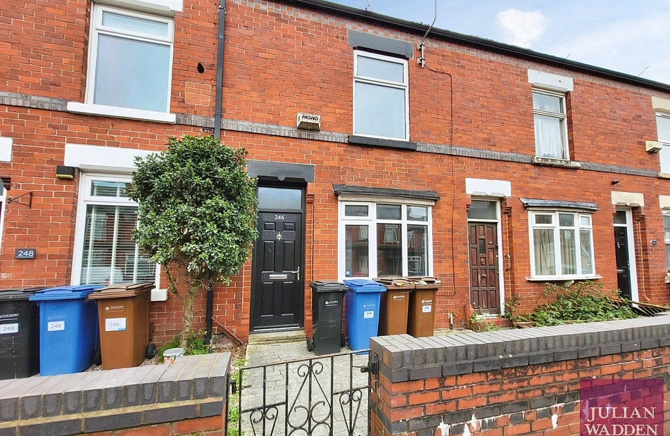 Gorton Road, Reddish, Stockport, SK5 - Julian Wadden