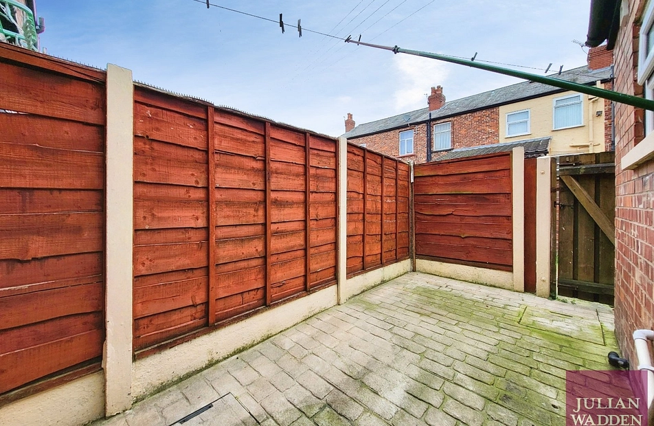 Gorton Road, Reddish, Stockport, SK5 - Julian Wadden