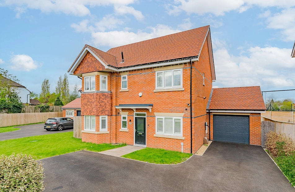 Aldersgate Road, Great Moor, Stockport, SK2 - Julian Wadden