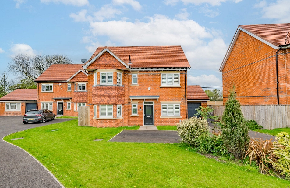 Aldersgate Road, Great Moor, Stockport, SK2 - Julian Wadden