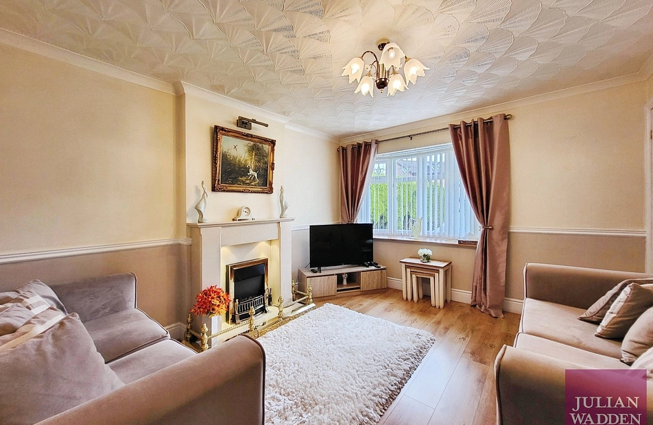 Deepdale Close, Reddish, Stockport, SK5 - Julian Wadden