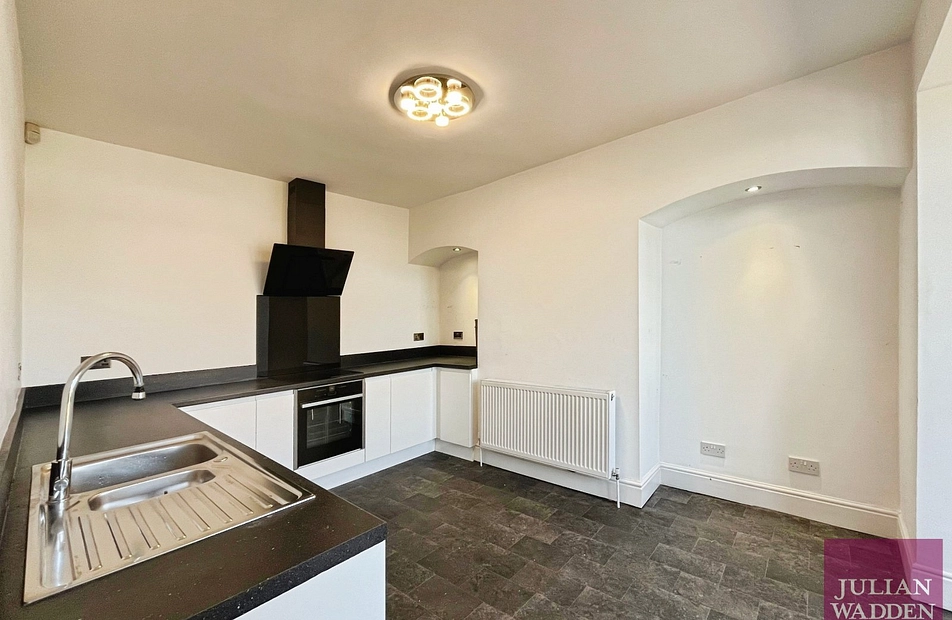 Marland Crescent, Reddish, Stockport, SK5 - Julian Wadden