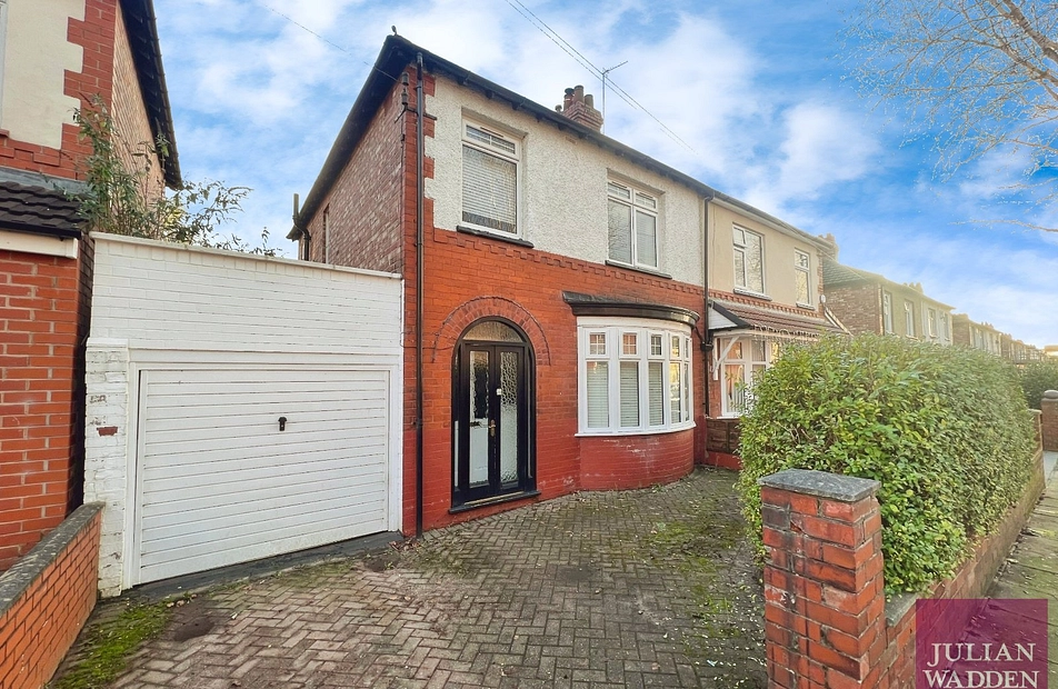 Ash Road, Denton, Manchester, M34 - Julian Wadden