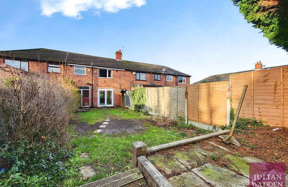 Winfield Drive, Gorton, Manchester, M18 - Julian Wadden