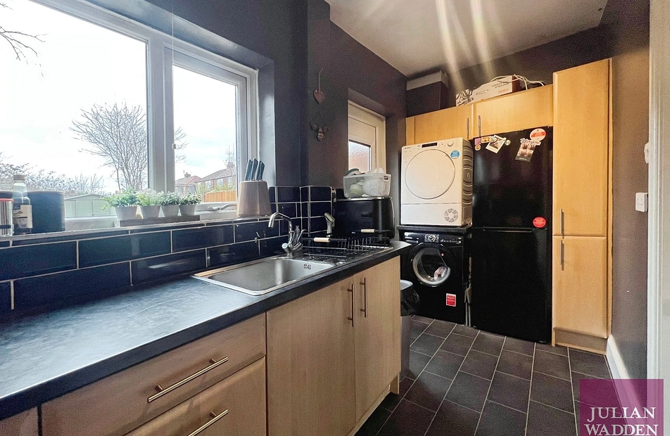 Stratton Road, Offerton, Stockport, SK2 - Julian Wadden