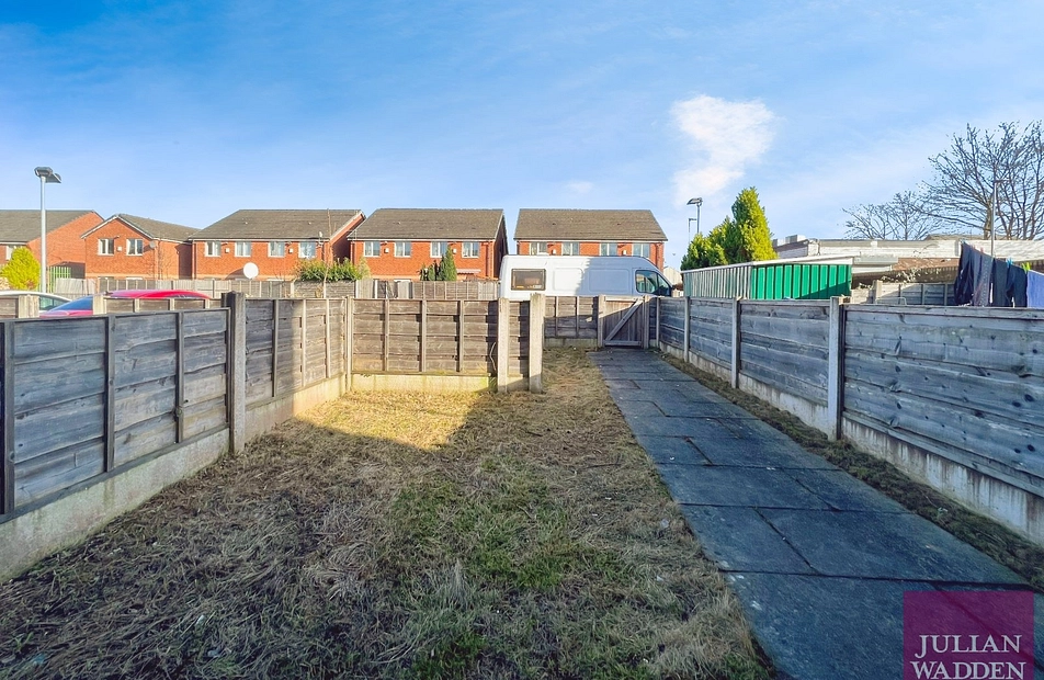 Jennison Close, Gorton, Manchester, M18 - Julian Wadden