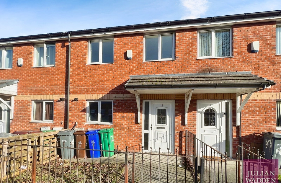 Jennison Close, Gorton, Manchester, M18 - Julian Wadden