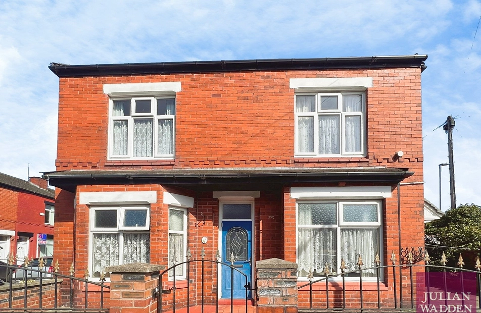 Arthur Street, Reddish, Stockport, SK5 - Julian Wadden