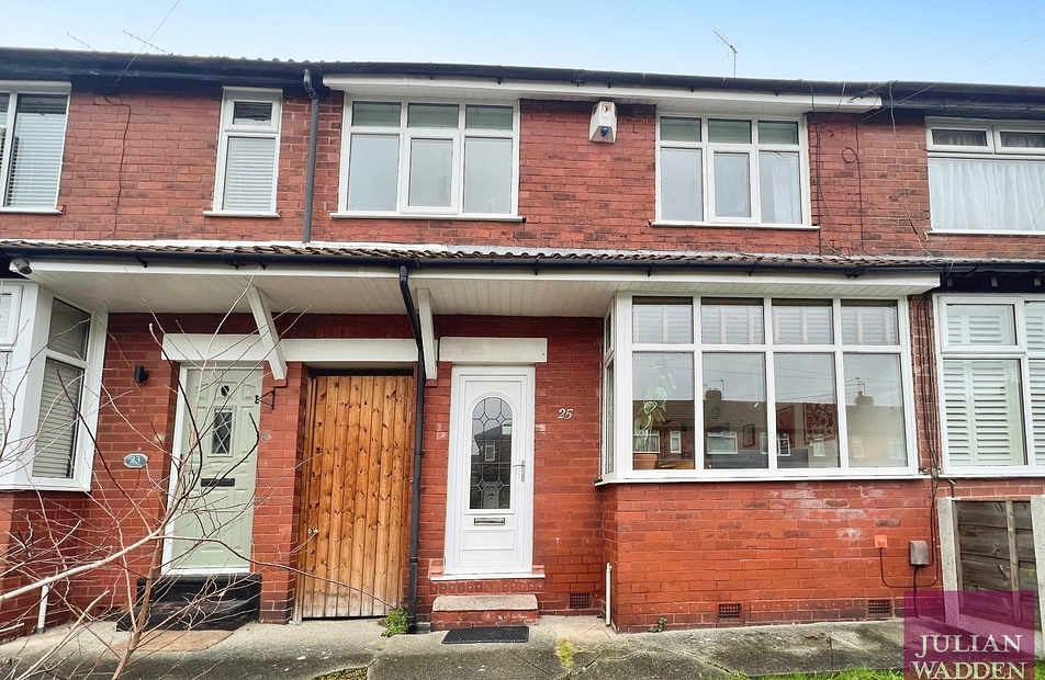 Ellwood Road, Offerton, Stockport, SK1 - Julian Wadden