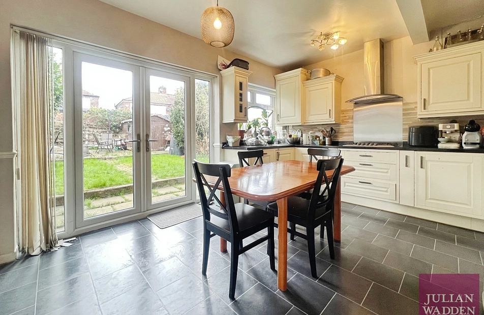 Dunoon Road, South Reddish, Stockport, SK5 - Julian Wadden
