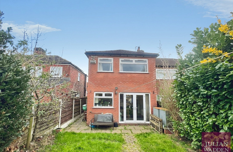 Dunoon Road, South Reddish, Stockport, SK5 - Julian Wadden