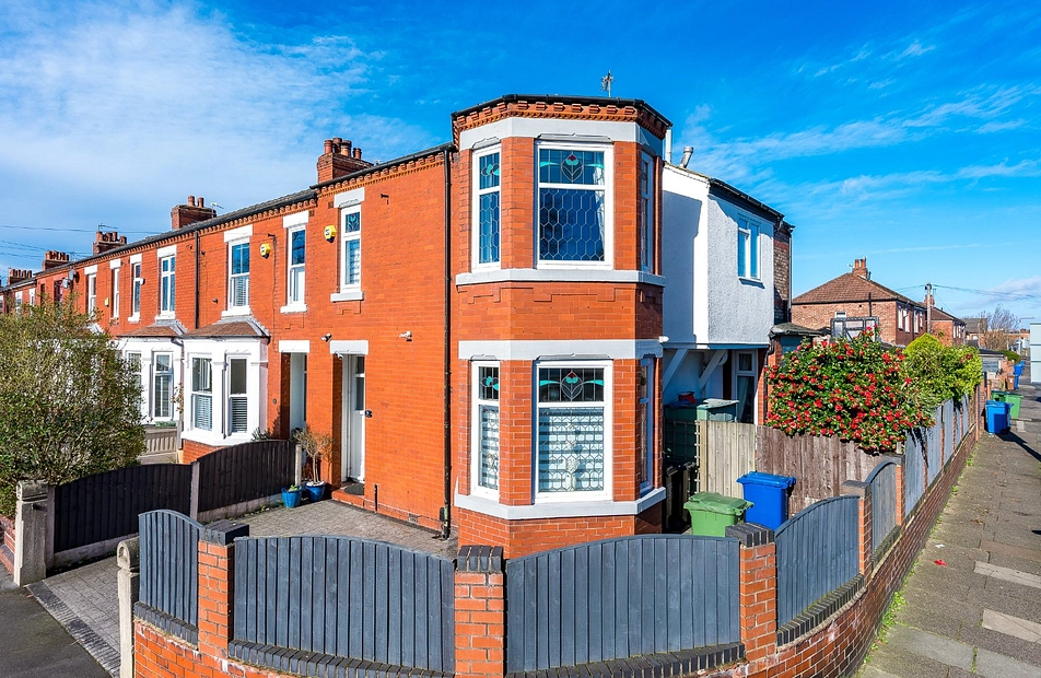 Reddish Vale Road, Reddish, Stockport, SK5 - Julian Wadden