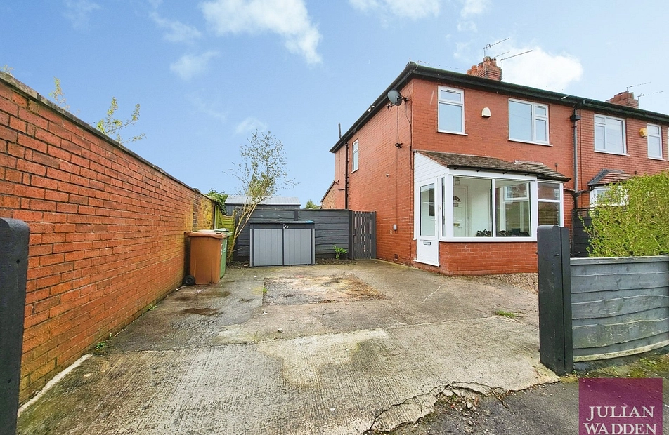 Rowsley Grove, Reddish, Stockport, SK5 - Julian Wadden