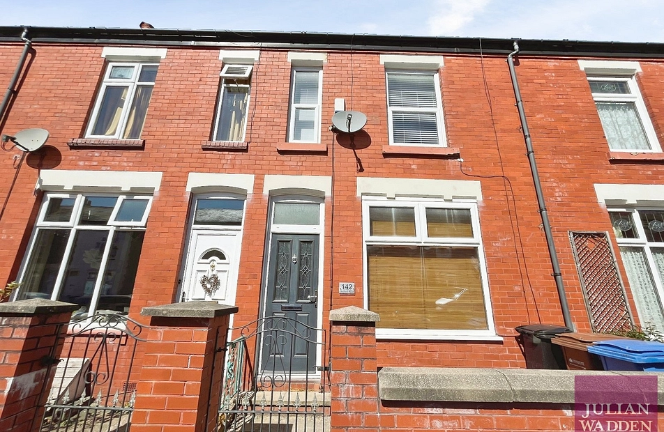 Lowfield Road, Shaw Heath, Stockport, SK3 - Julian Wadden