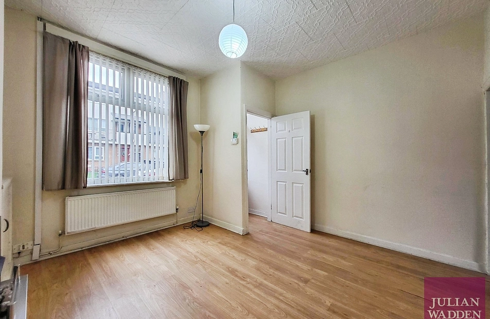Wilton Street, Reddish, Stockport, SK5 - Julian Wadden