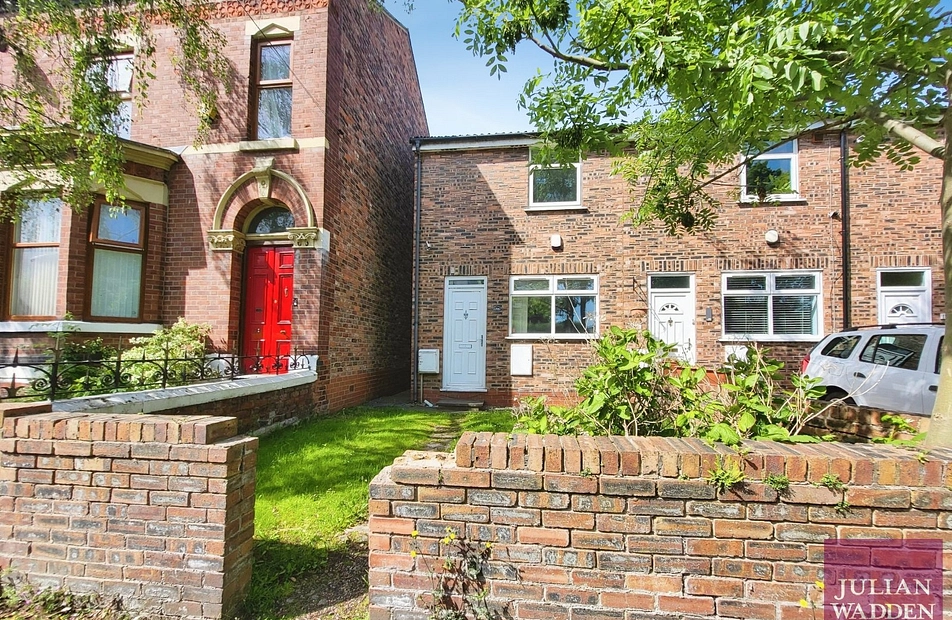 Grenville Street, Edgeley, Stockport, SK3 - Julian Wadden